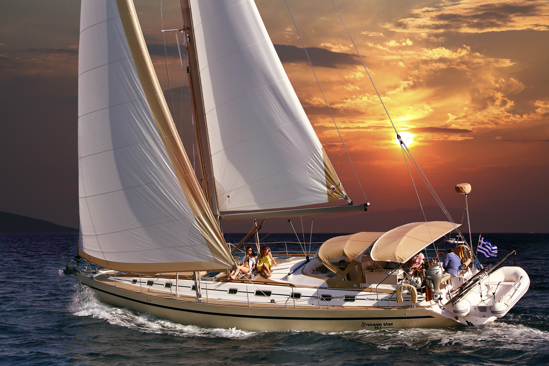 sailing yacht ocean